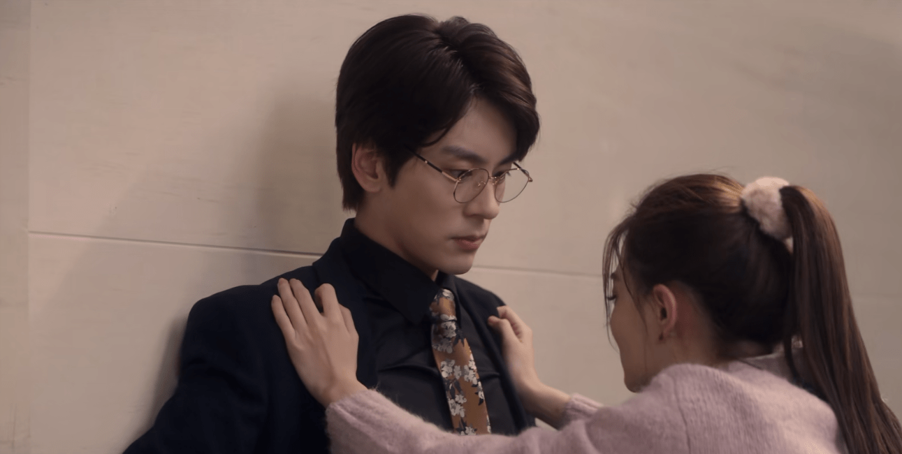 《金牌客服董董恩》开播,徐璐和魏哲鸣组cp,上演职场爱情喜剧_楼渊