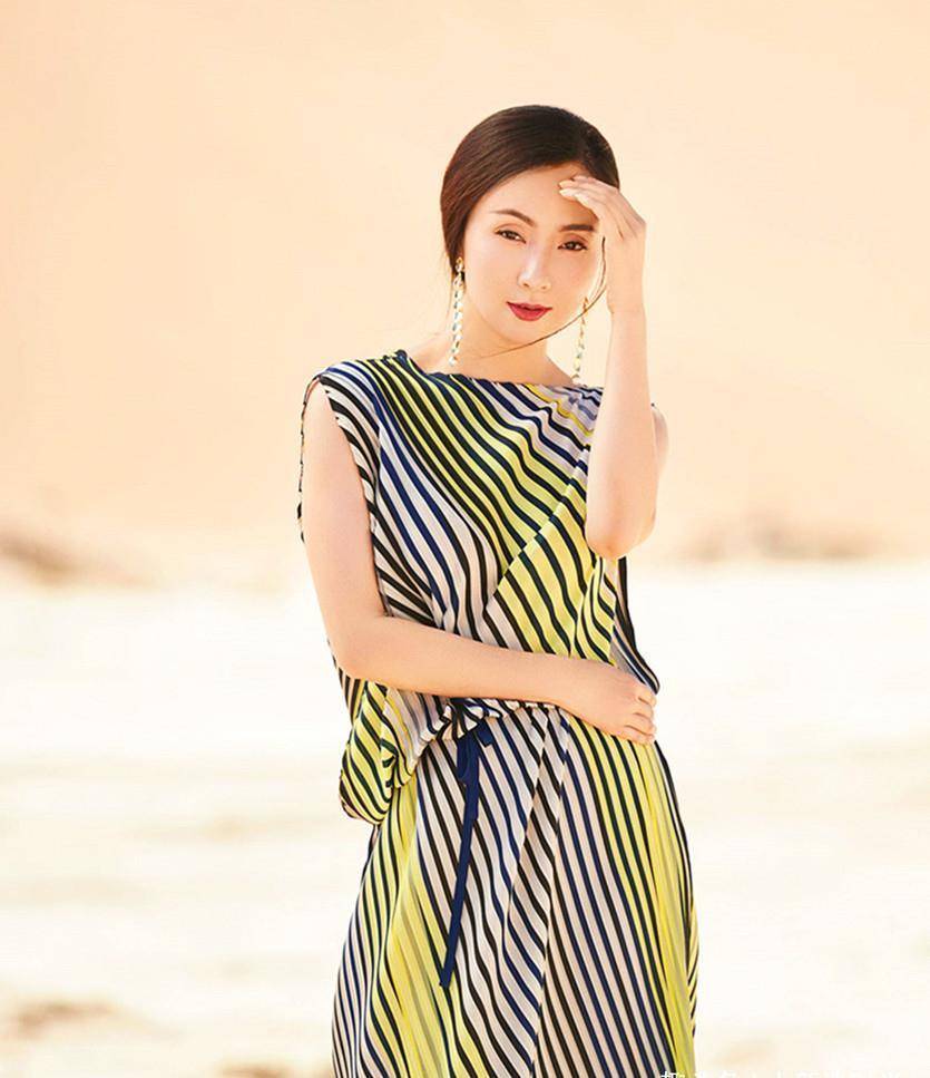 陶虹48岁身材太火辣!