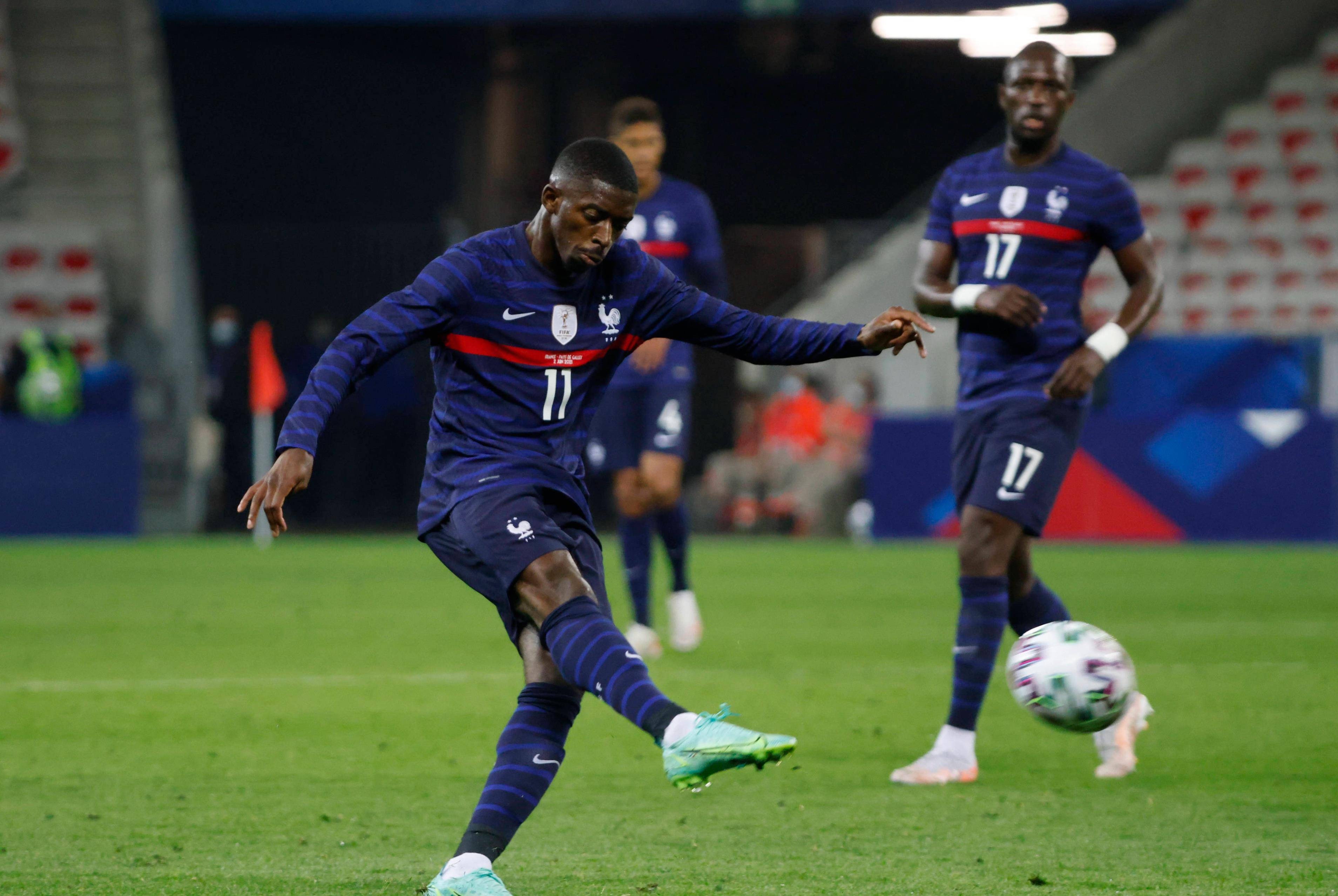 英超两豪门争夺战开启_姆巴佩_联赛_圣日耳曼