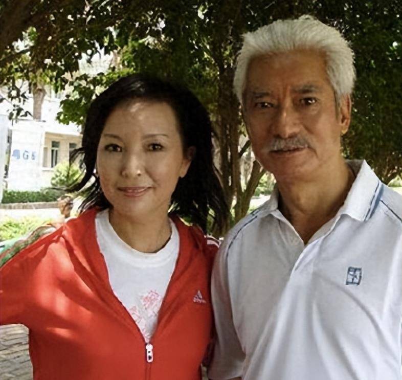 黄金配角高雄:妻子陈永霞是武术教练,结婚50多年感情依旧很好