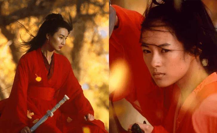 大咖云集的张艺谋电影《英雄》中,张曼玉和章子怡纷纷穿起红衣,两人在