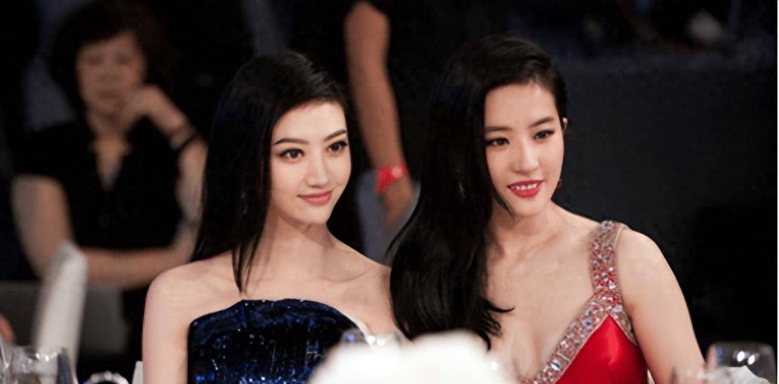 景甜,曾黎,李小冉,李嘉欣,刘涛,杨紫,蒋欣,宋茜等女明星都曾因其上镜