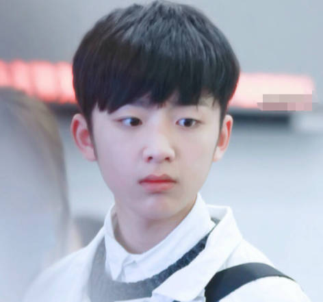 22岁刘志宏官宣结婚,曾是tfboys第四人,7年前退圈想做个普通人_生活