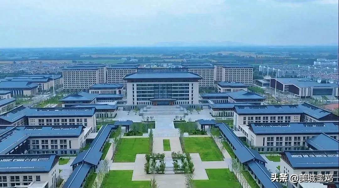 曲阜师范大学新校区图片