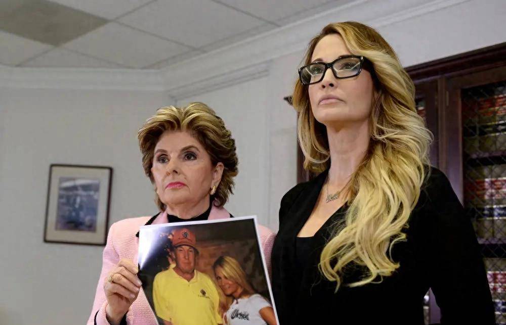 杰西卡·德雷克在片中饰演女主角,讲述了一个涉及欲望、背叛和复仇的复杂故事。