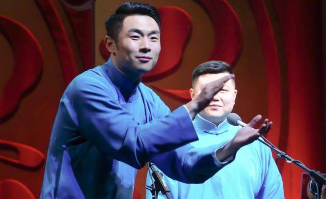被郭德纲选中力捧,或将代替秦霄贤成为团宠,张九南终于被看到_相声