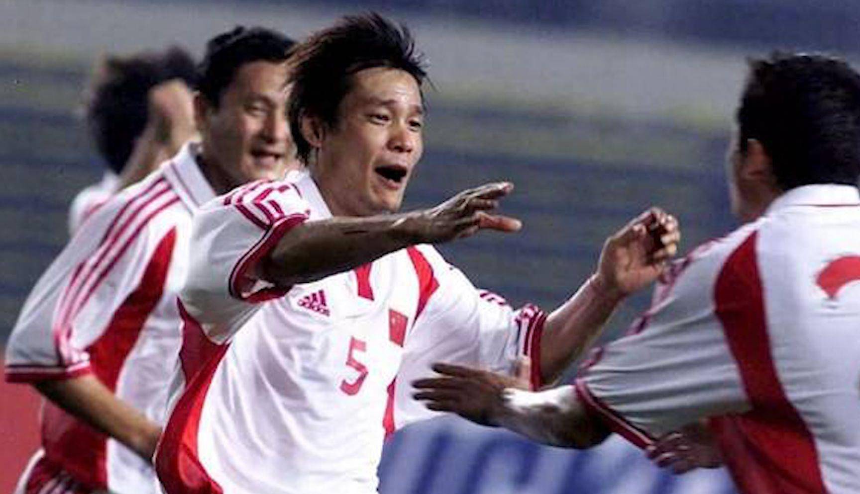 孙继海:现在的国足难堪大任,前锋把握能力差,后卫防守漏洞大_问题