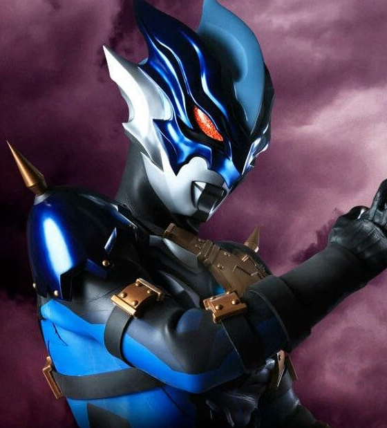 和贝利亚狂傲的性格不同的是,托雷基亚奥特曼不仅有着强大的实力,而且