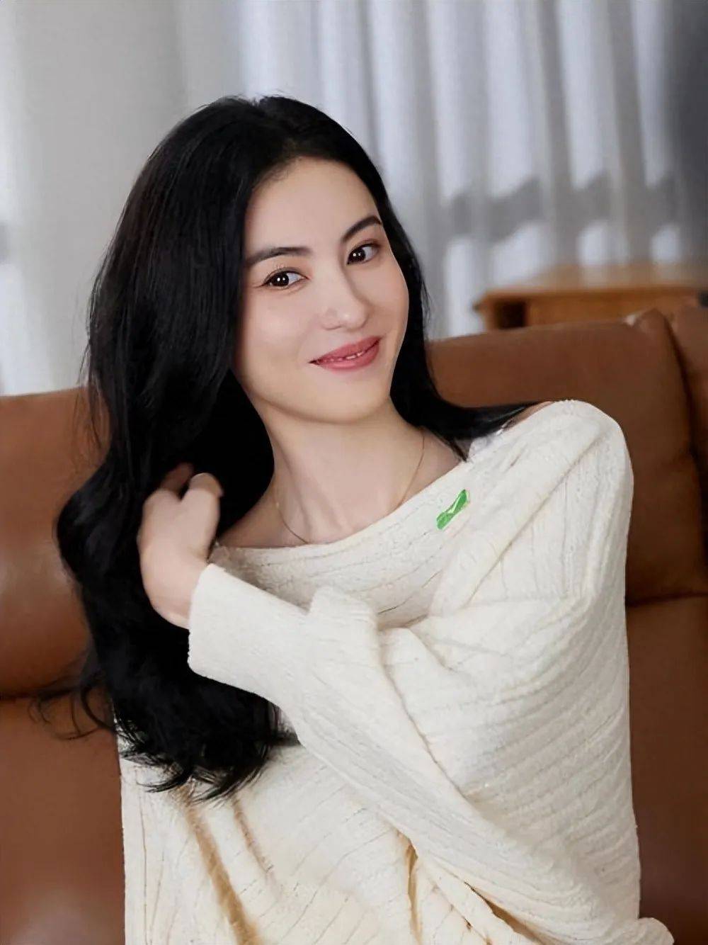 反而完全遗忘了自己的存在,这对张柏芝的伤害有多大