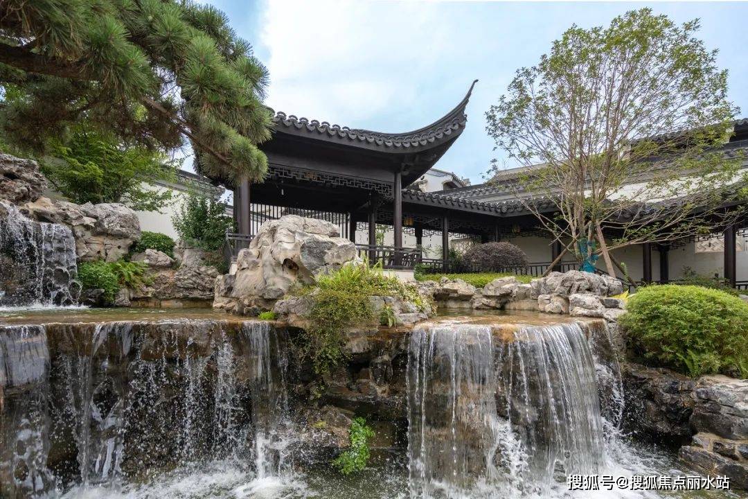 楼盘地址:经济开发区龙灵山公园鸟语林开发 商:武汉智慧生态城市开发