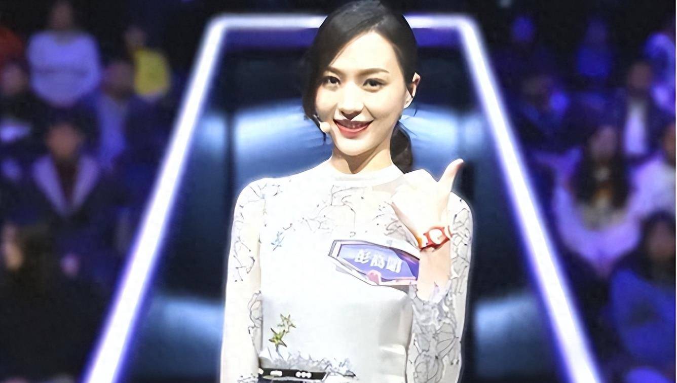 员工福利待遇极高,在这方面确实对得起彭高唱的学历和她的优秀,但以她