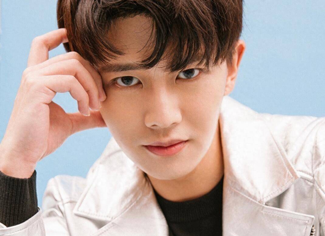 任嘉伦出轨疑似实锤,难道娱乐圈的出轨率,这么高?_卓伟_网友_消息