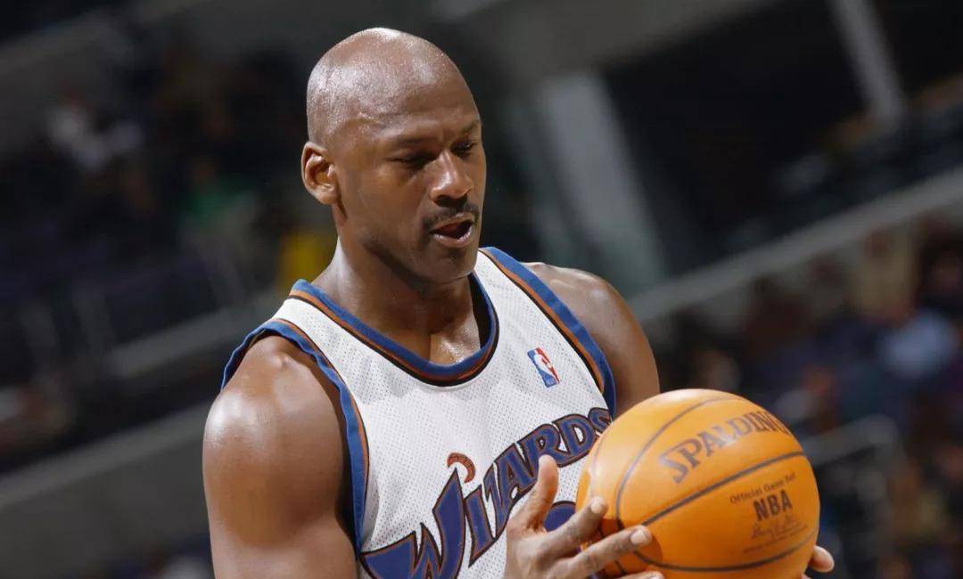 盘点nba实力尚存却退役的6位球星_赛季_约翰逊_科比