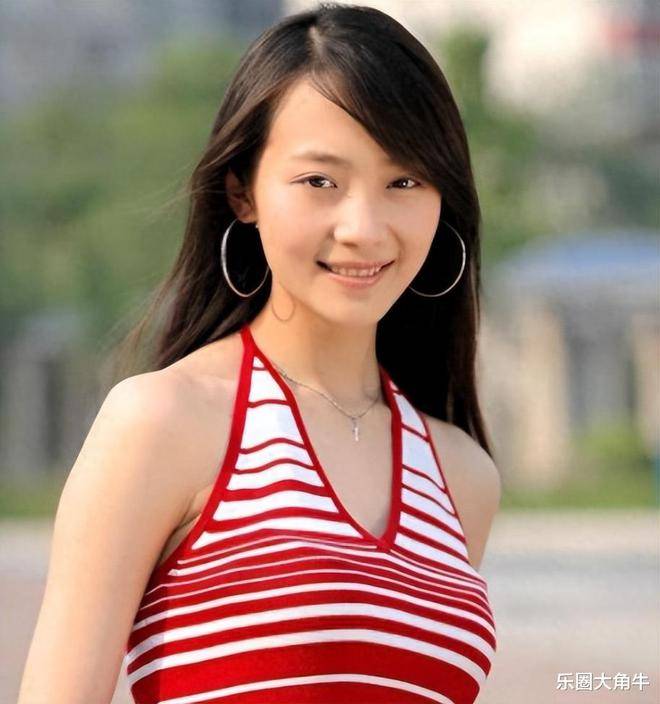 黄海波妻子曲栅栅,靠《狂飙》走红,赚钱养夫8年不离不弃_表演_那孩子