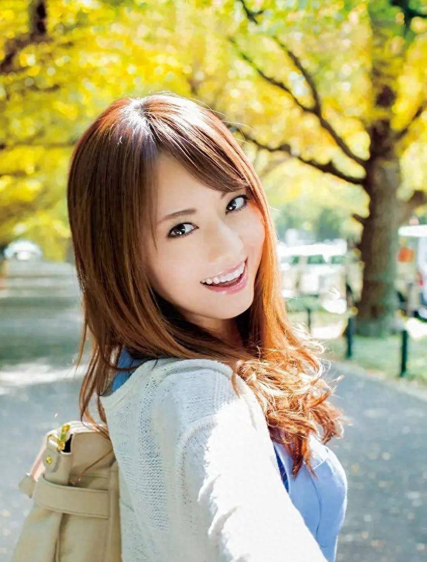 业界传奇人物吉泽明歩