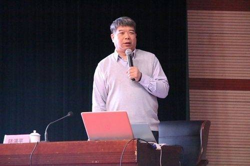 陆满平老师简介——经济学博士,金融证券博士后_产业_理论_课程