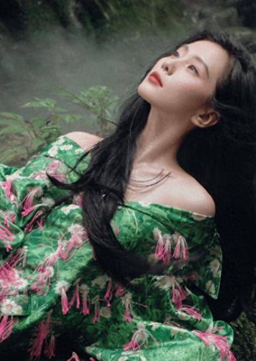 在此次专访中,刘诗诗向大家分享了自己的职业生涯和个人生活的方方面