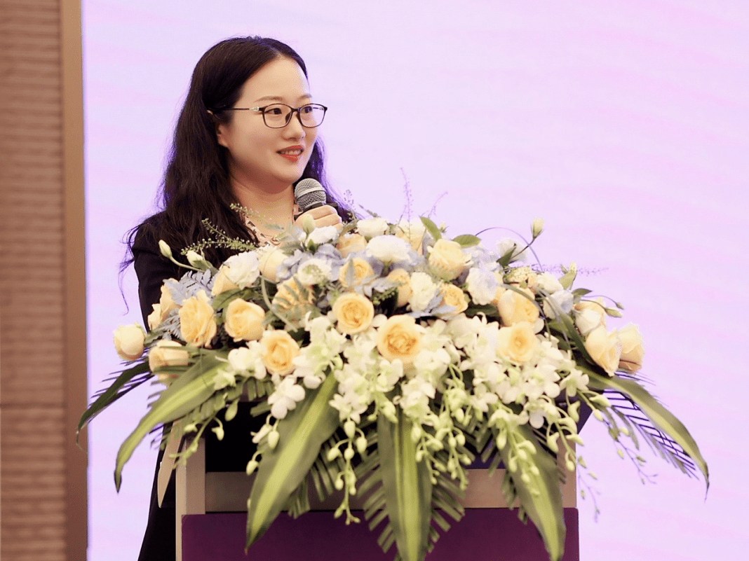 上午的议程为破产业务热点问题研讨,由大成武汉办公室高级合伙人吴凤