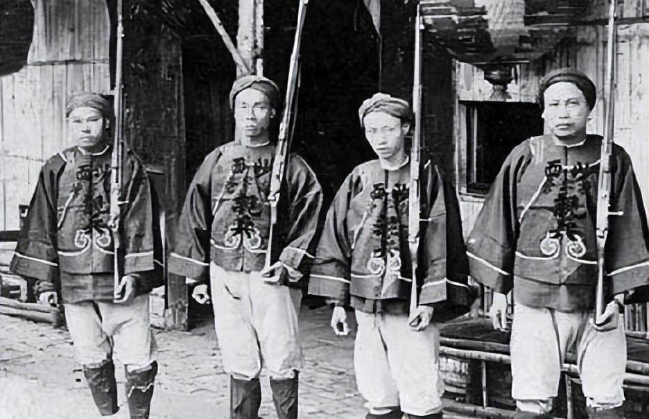 晚清勇将二十四岁就出任提督,因一名法国传教士,竟断送了前途_田兴恕