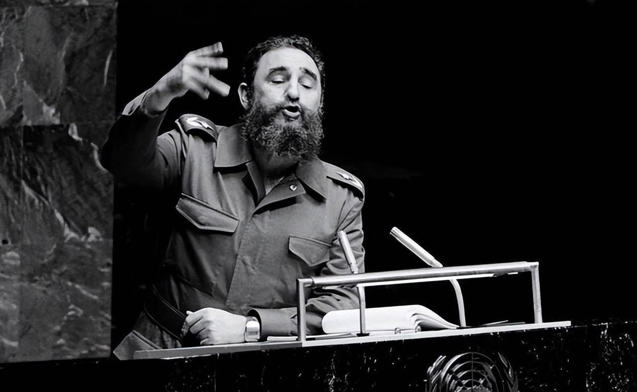 卡斯特罗:难道美国真以为我只会打棒球和抽雪茄?_古巴_比赛_访问