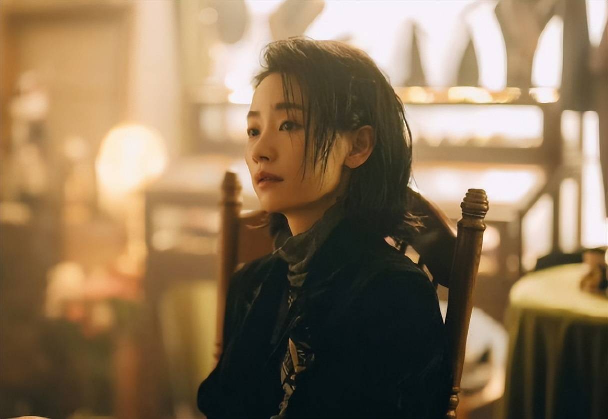 好悲凉的歌词,但却是孟云和刘雅瑟的一生,也是现实中很多人的一生,不