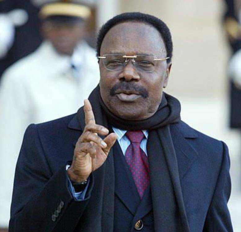 1984年,让·平已经在政治舞台上为加蓬奋斗了十几年,邦戈对他的能力