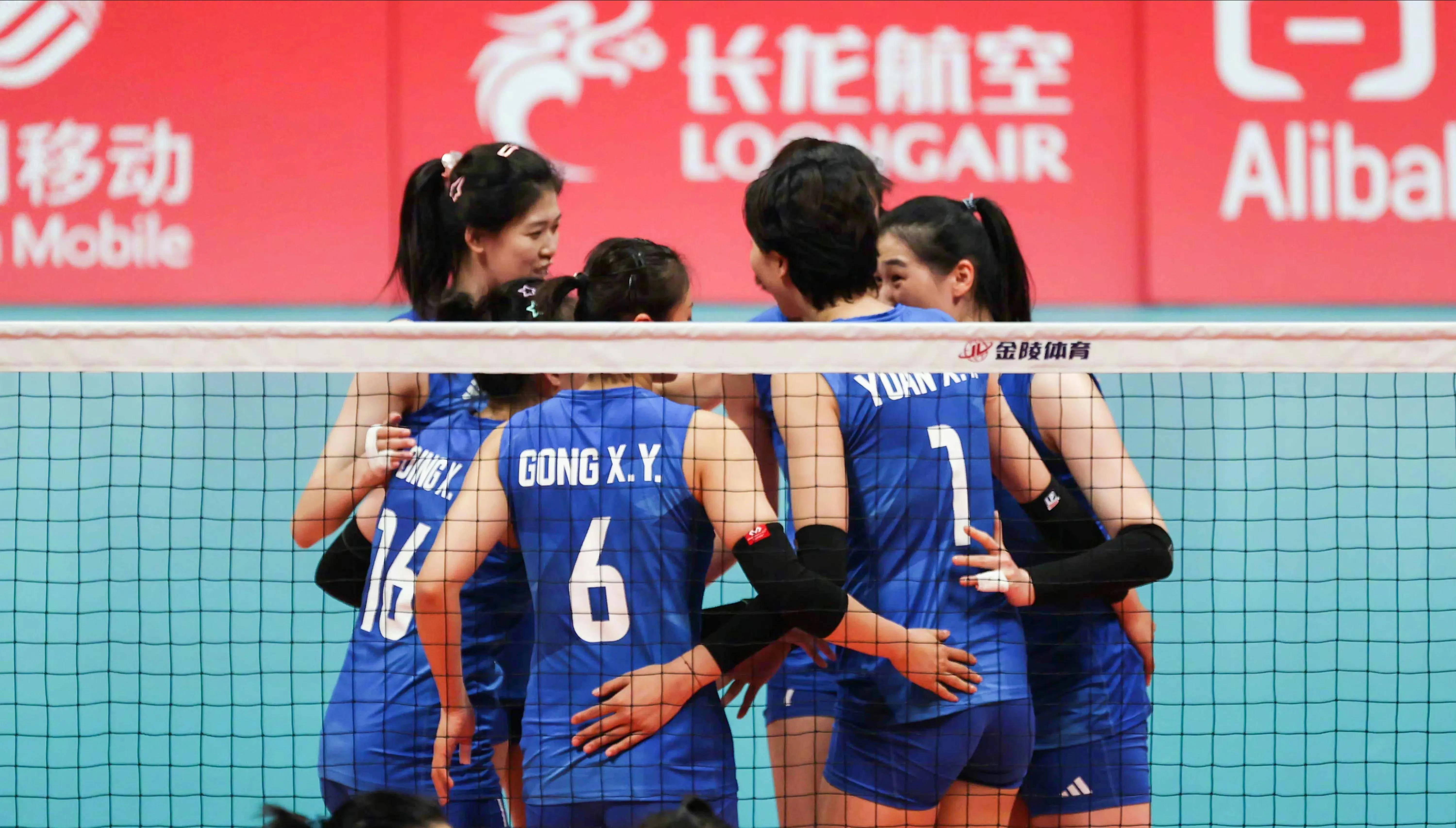 越南女排面对我们也是无可奈何,两队在硬实力上有差距,中国女排目前未