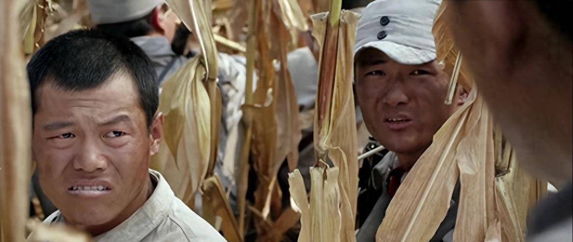 被誉为中国队长的燕双鹰系列,也许根本不是"抗战神剧"_故事_作品_电视
