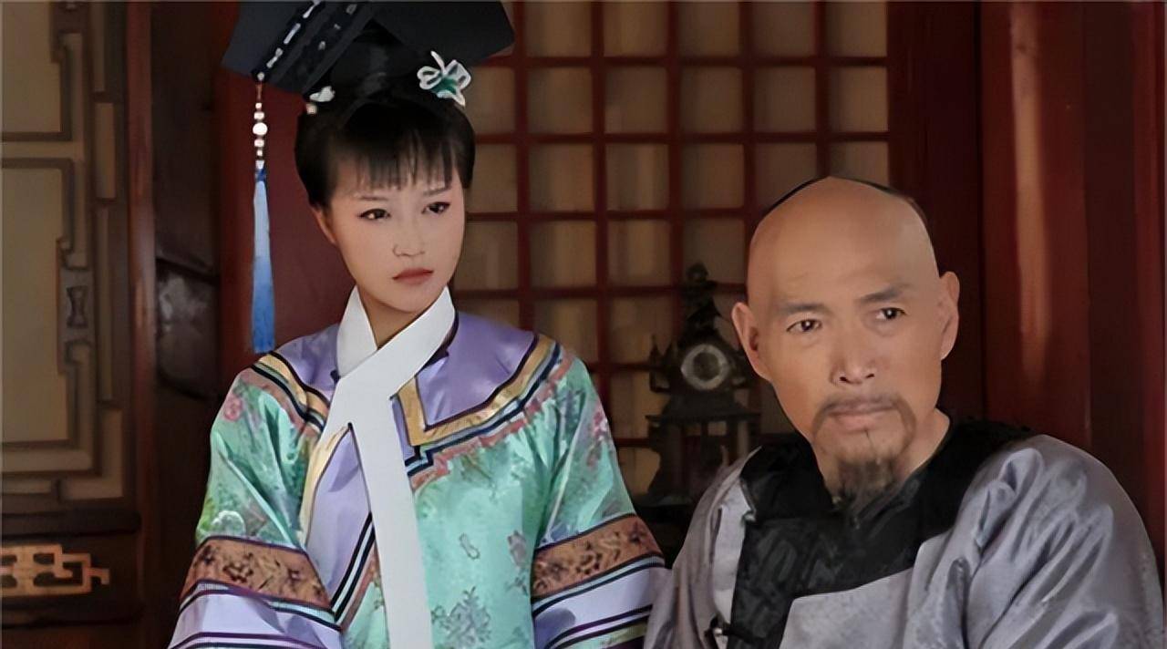 眉庄葬礼上浣碧一个行为,让甄嬛一下子起了灭了她的心思_安陵容_雍正