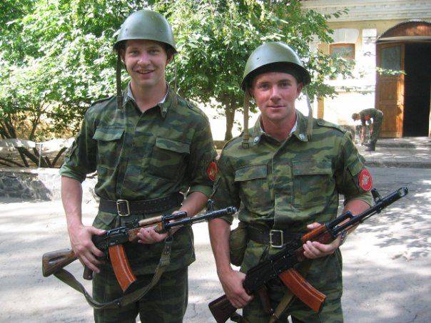 脱胎换骨的卡拉什尼科夫自动步枪ak74:萨沙的兵器图谱第368期