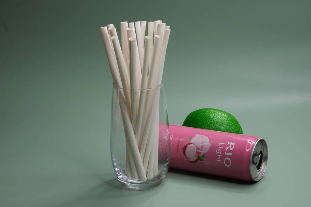 koyee单层无胶纸吸管,让你在凉爽的秋天中尽享热咖啡的温暖_koyee