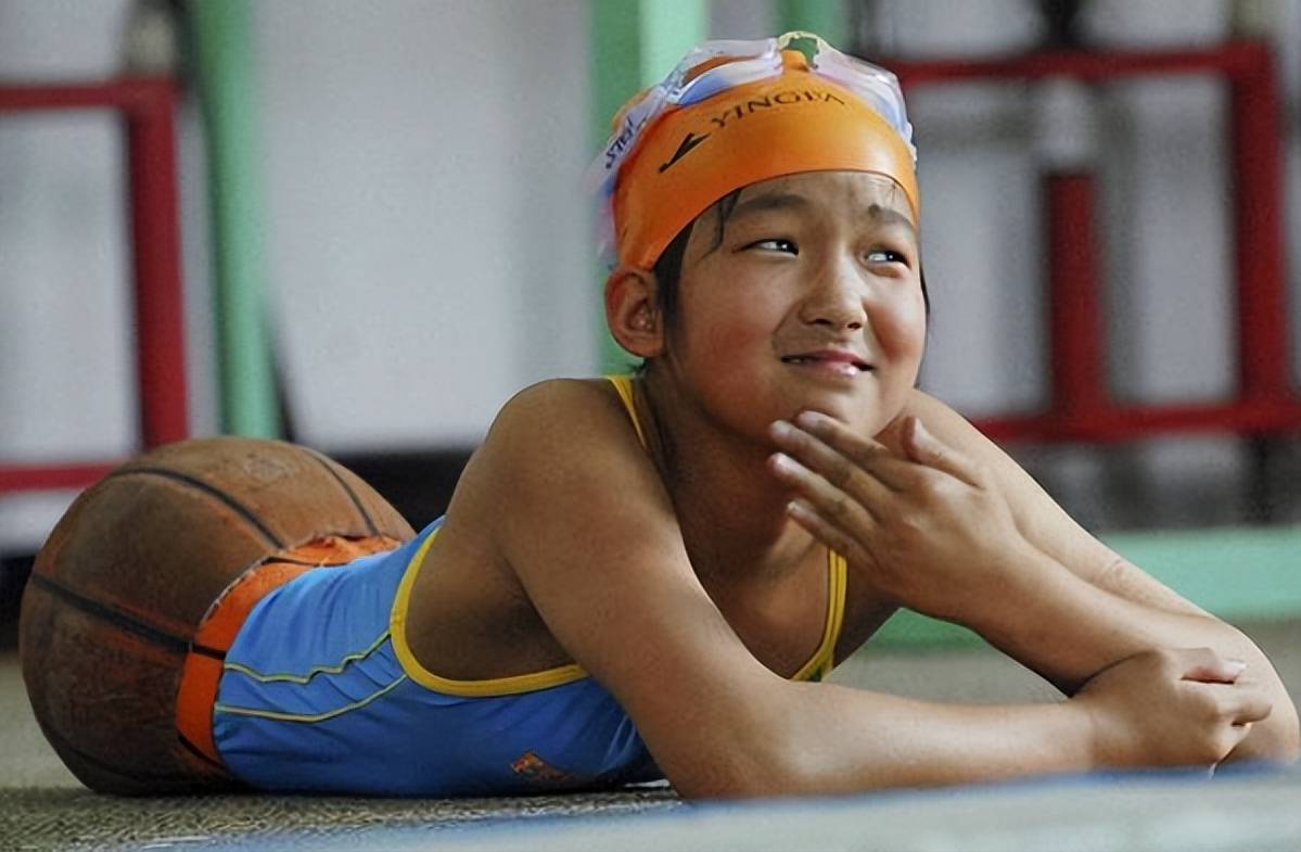 4岁因车祸截肢,如今代表中国出战