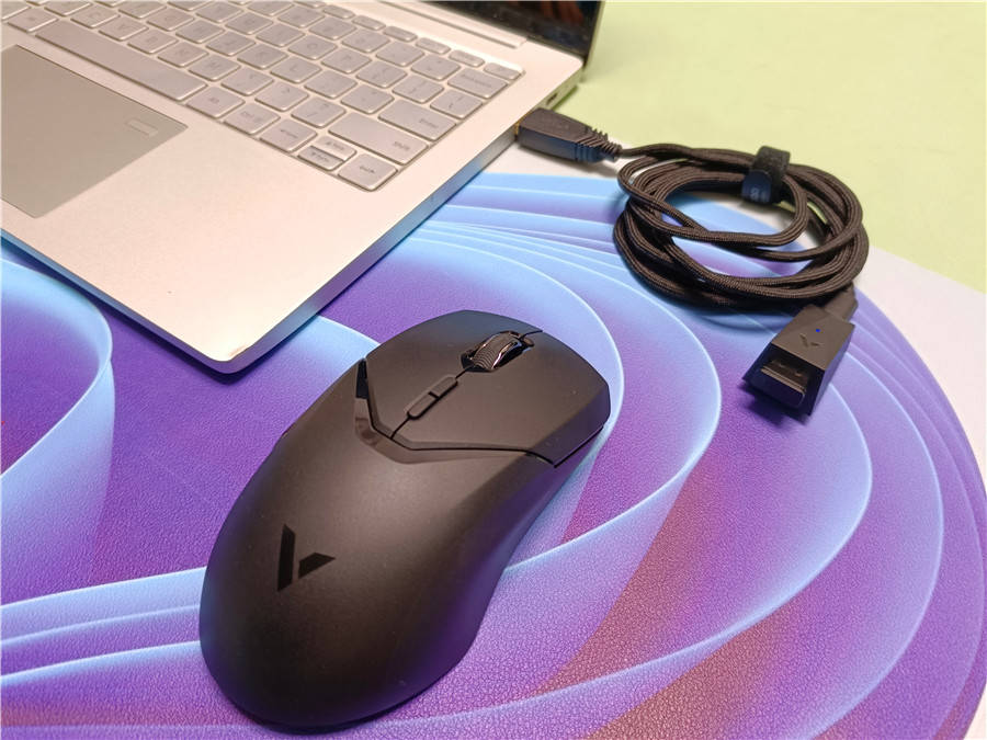 轻量化双模无线电竞游戏鼠标雷柏VT9PRO新体验