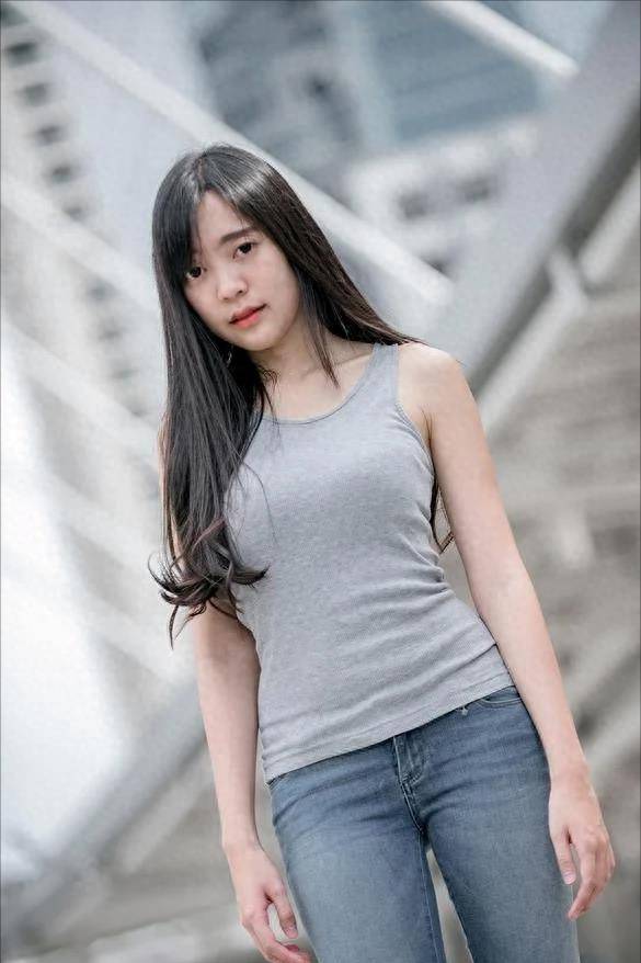 牛仔裤清纯美女与小姐姐,不可抗拒的诱惑_照片_风格_穿着