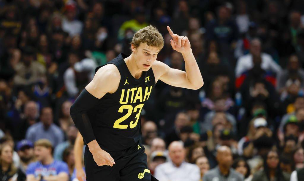 马尔卡宁15分勇士旧将23 7 爵士击败新西兰破坏者_篮板_比赛_开拓者队