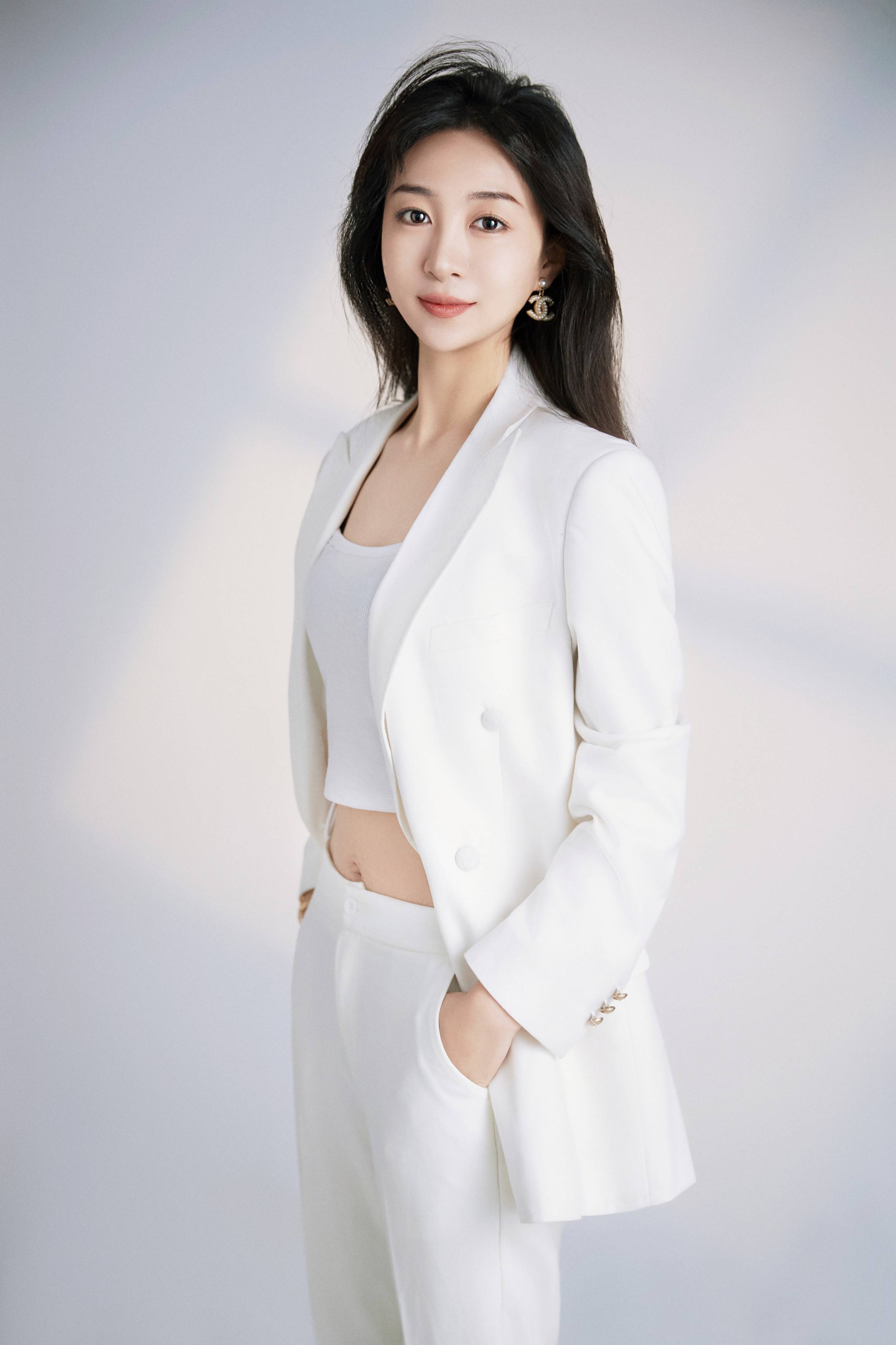 青春奋斗,辉映商海:兰积控股ceo王佳星_决心_梦想_企业