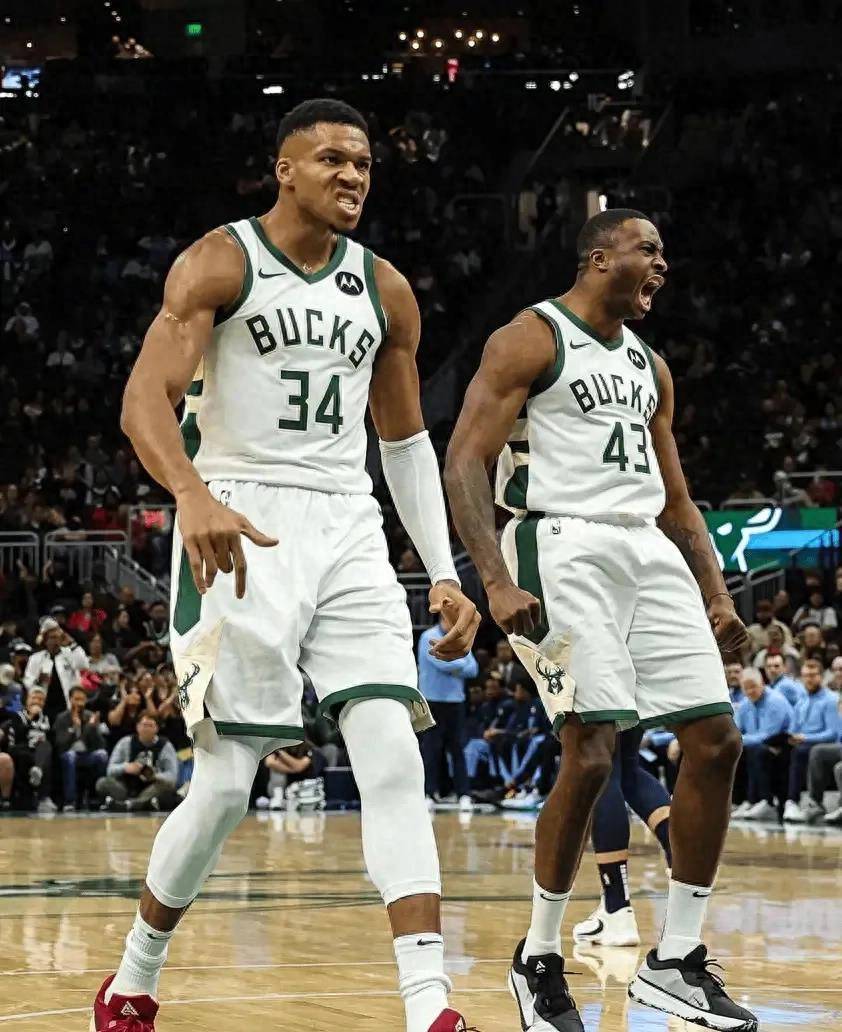 五巨头大发神威!nba雄鹿队8分大胜灰熊!_比赛_阿德托昆博_贝恩