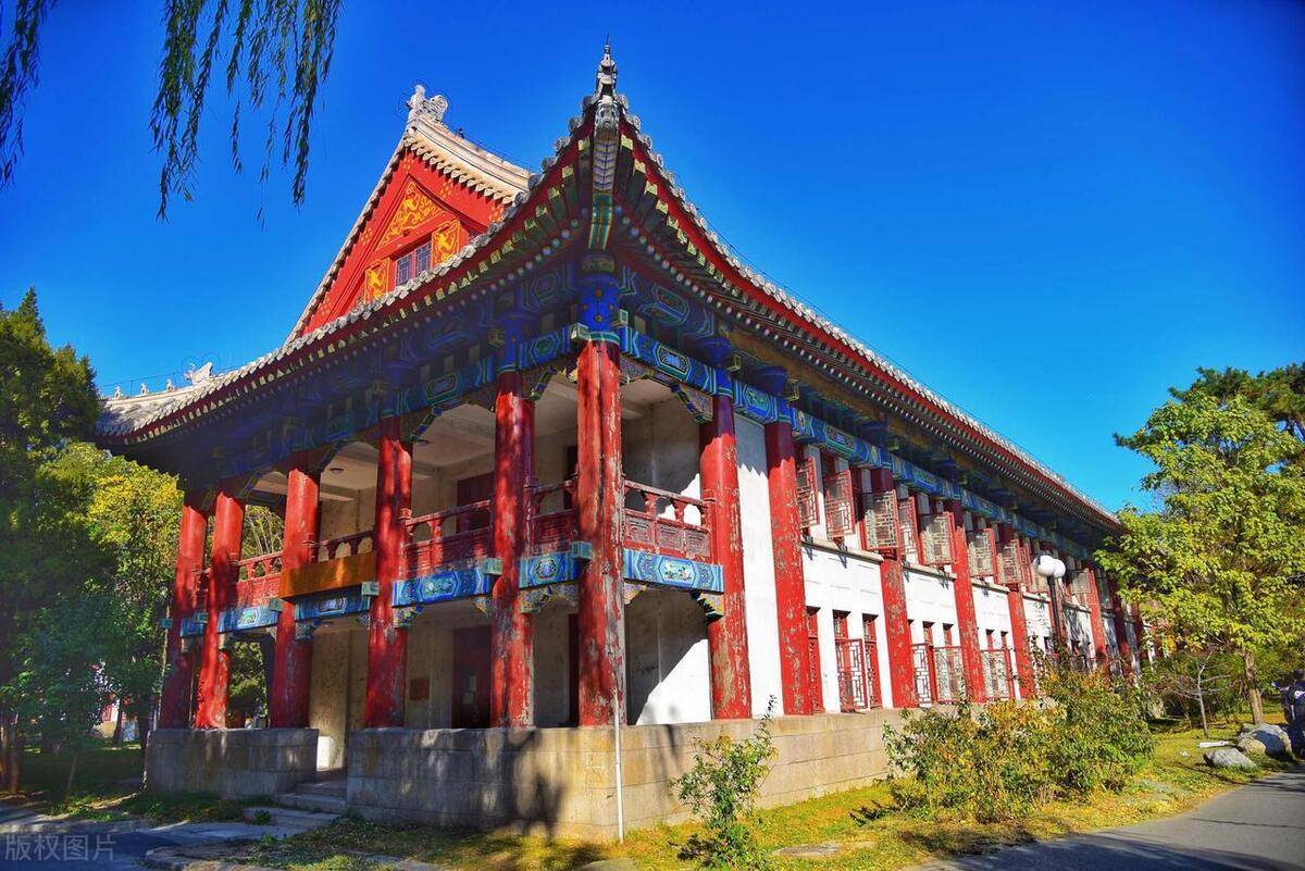 net)公布艾瑞深《大学360度全景数据监测报告》,最新发布2016-2021年