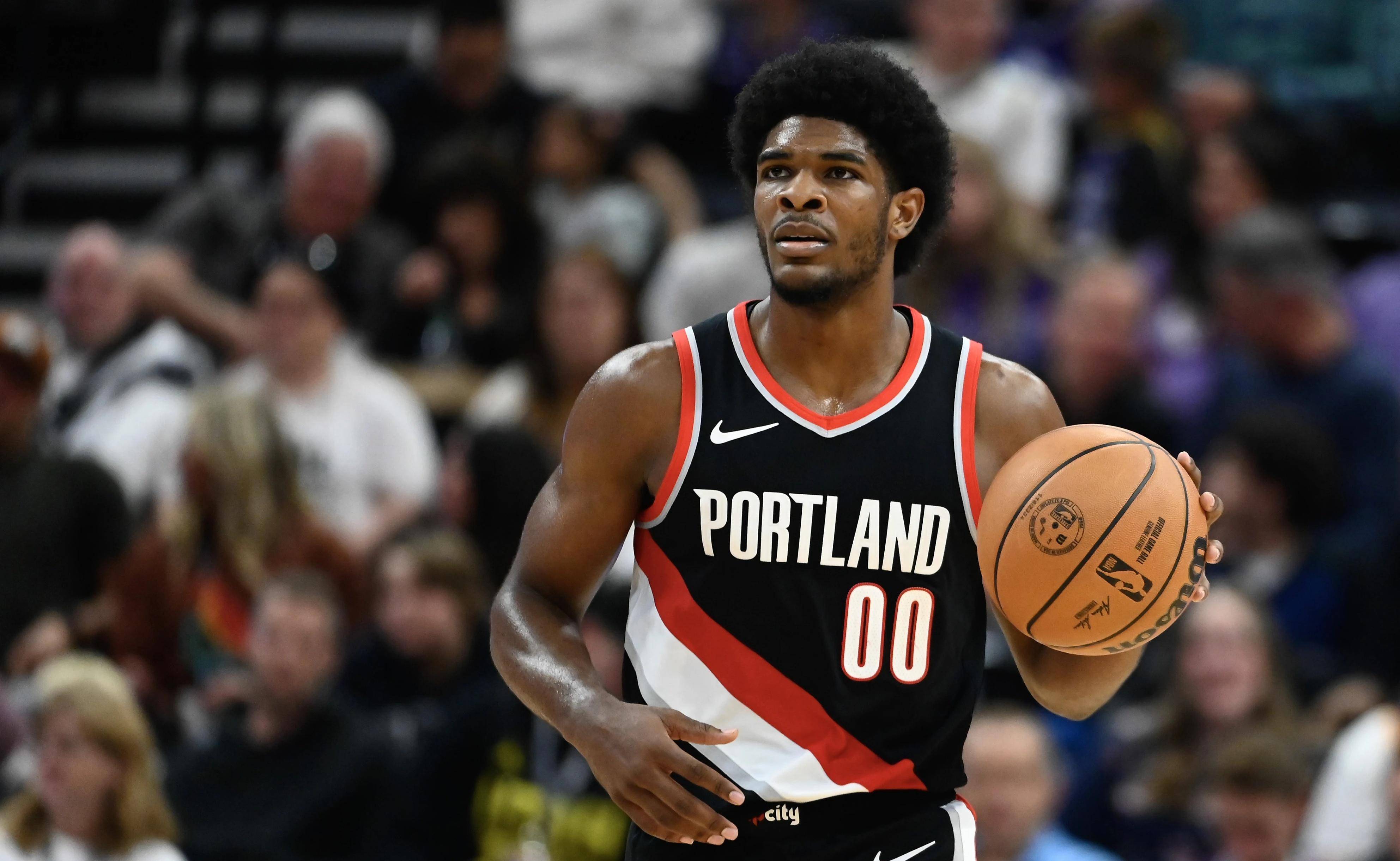 火箭酝酿4换1交易方案,亨德森挤走西蒙斯?_乌度卡_nba