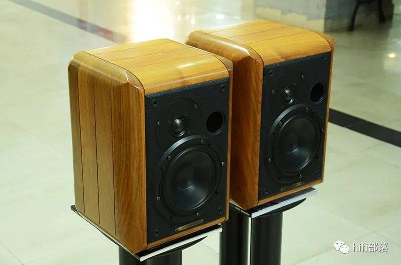 意大利 世霸 sonus faber electa 中情人 经典书架音箱