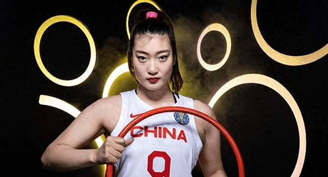 中国女篮新队长竟然不是李梦,姚明激动,郑薇批准任命_比赛_奥运会