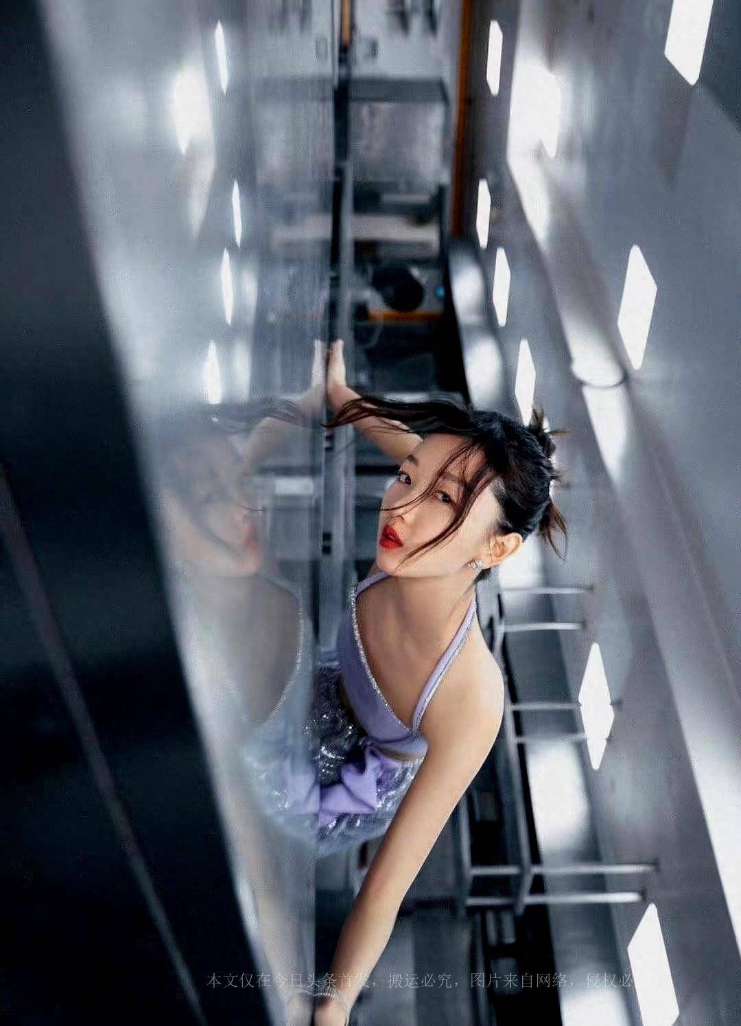 在当今社会,身体多样性越来越被接受和重视,周冬雨的成功经验就是这种