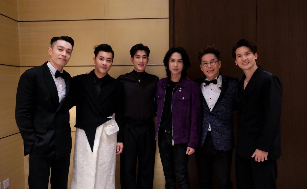 钟楚曦丰满有料,刘涛葫芦身材抢镜,陈妍希翻车太尴尬_造型_显得_周雨