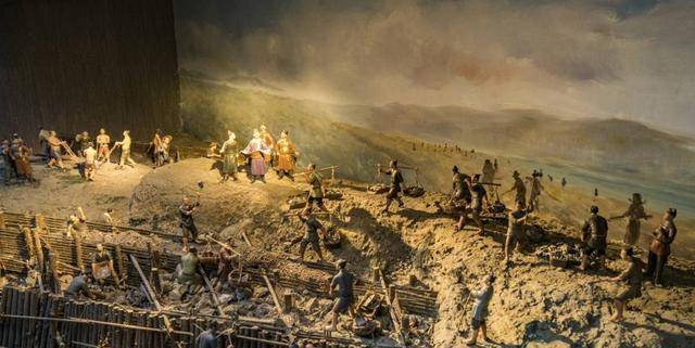 新王朝封建统治者在农业方面主要实行的经济政策和措施_土地_地主分子