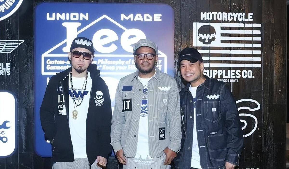 亏千万带妻儿搬离豪宅_葛民辉_电影_周星驰