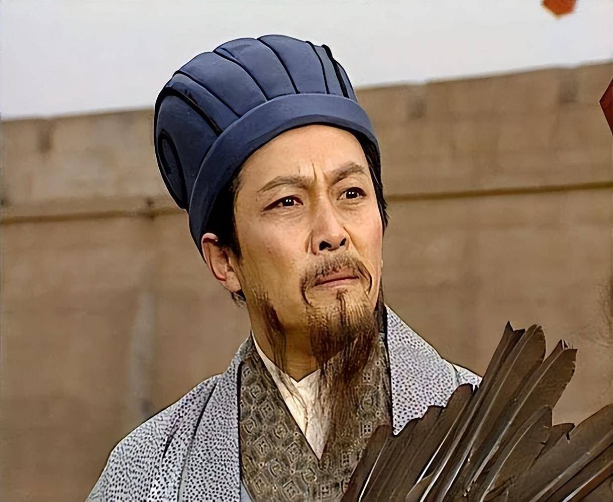 8个版本的"诸葛亮",唐国强封神,金城武帅气,最后一个不忍直视_陆毅