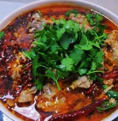 猪肉太贵不如吃牛肉，教你做水煮牛肉，牛肉麻辣鲜香，牛肉滑嫩(图13)