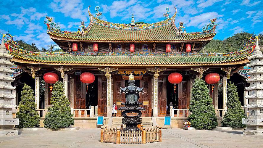 心灵之旅:吕文扬的南普陀寺之行_灵性_宁静_寺庙