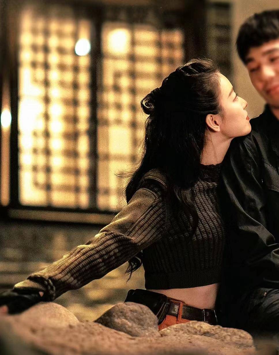 倪妮彻底带火了西式废土风!