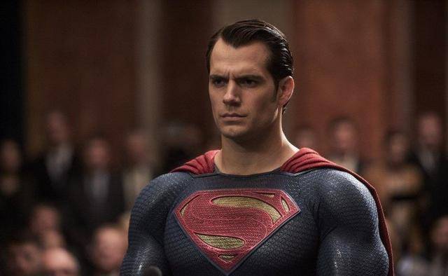 好莱坞新牌肌肉男神大比拼,这五部电影给你满满的健身动力!